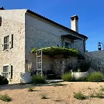 Stone House Rosuja * Ivanje