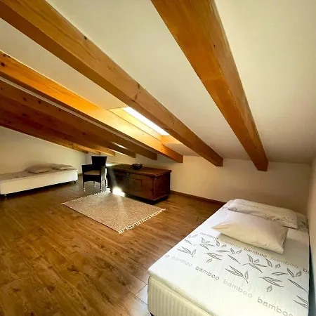 וילה Stone House Rosuja Ivanje