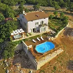ヴィラ Stone House Rosuja Ivanje