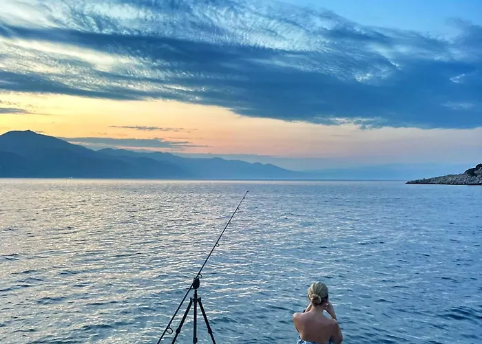 Stone House Rosuja Villa *